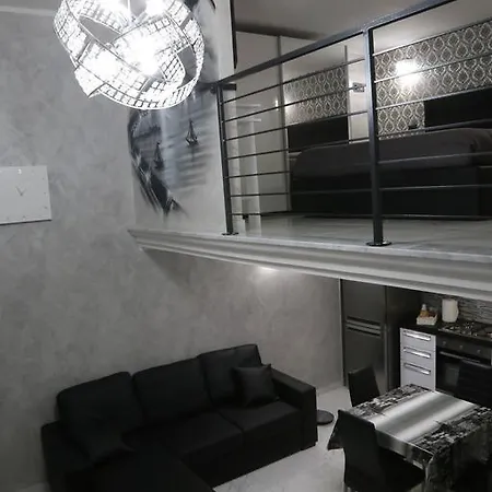 Sannazzaro 70 Holiday home Naples
