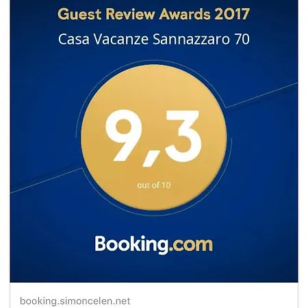 Sannazzaro 70 Hébergement de vacances *